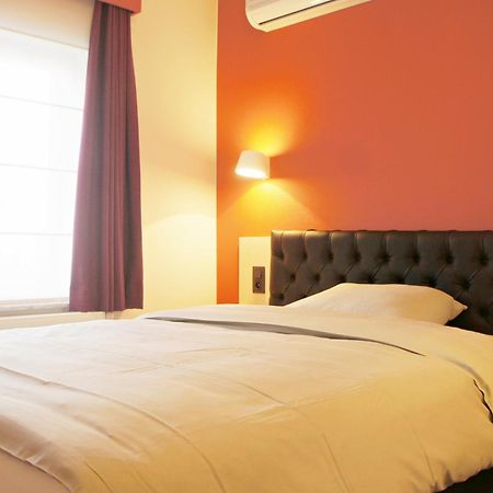 Belrom Hotel Синт-Тройден Стая снимка